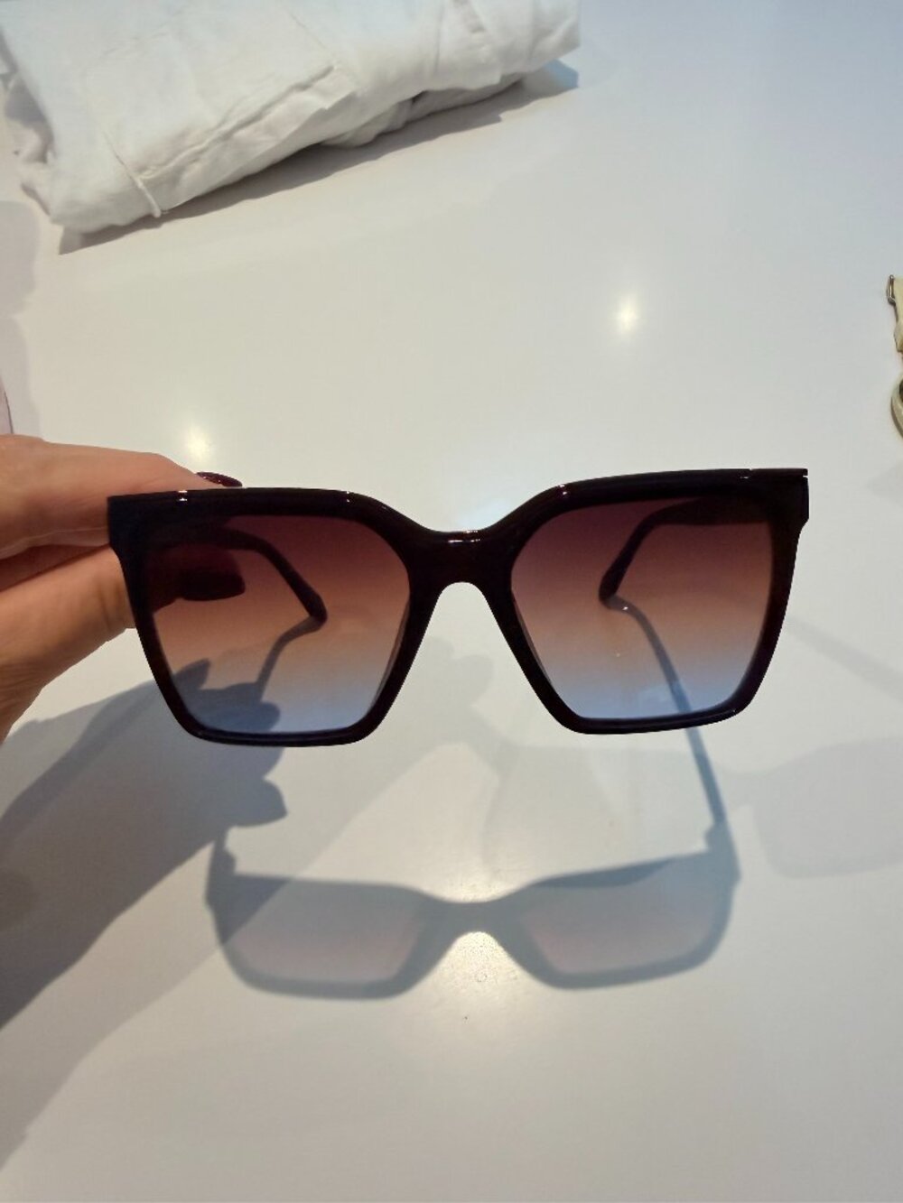 Quay Level Up Brown Oversized Sunglasses